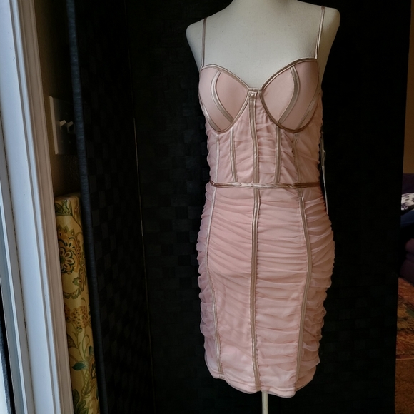 Blāshe Stunning Lace Sexy Mini Dress - Picture 2 of 7